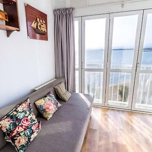 Primera linea de mar. Apartamento turístico Salou